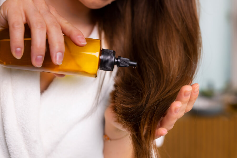 Oils to Remove Dandruff