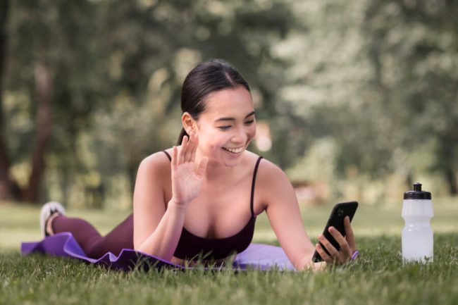 Las 4 Mejores Apps de Meditación para Practicar en Casa