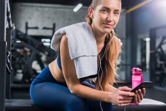 Best Fitness Apps for Women: Best 8 in Spain 2024