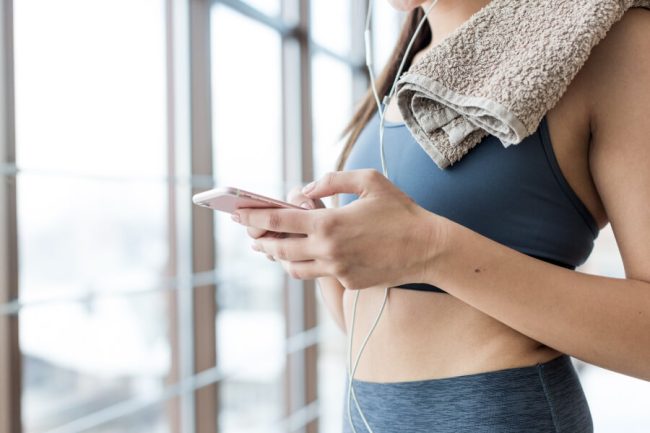 8 Best Fitness Apps for Women in Spain