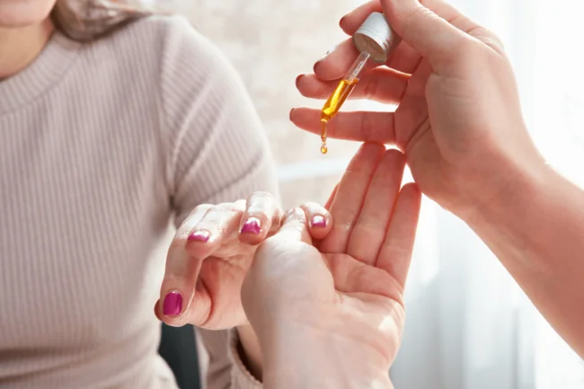 Natural Oils for Strong, Healthy Nails