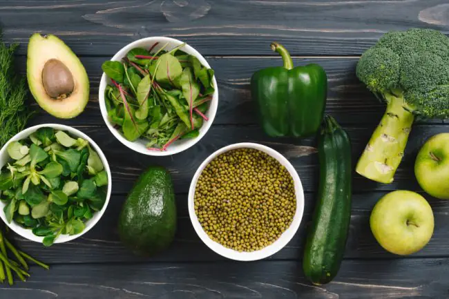 ¿Dietas Basadas en Plantas o Dietas Bajas en Carbohidratos?